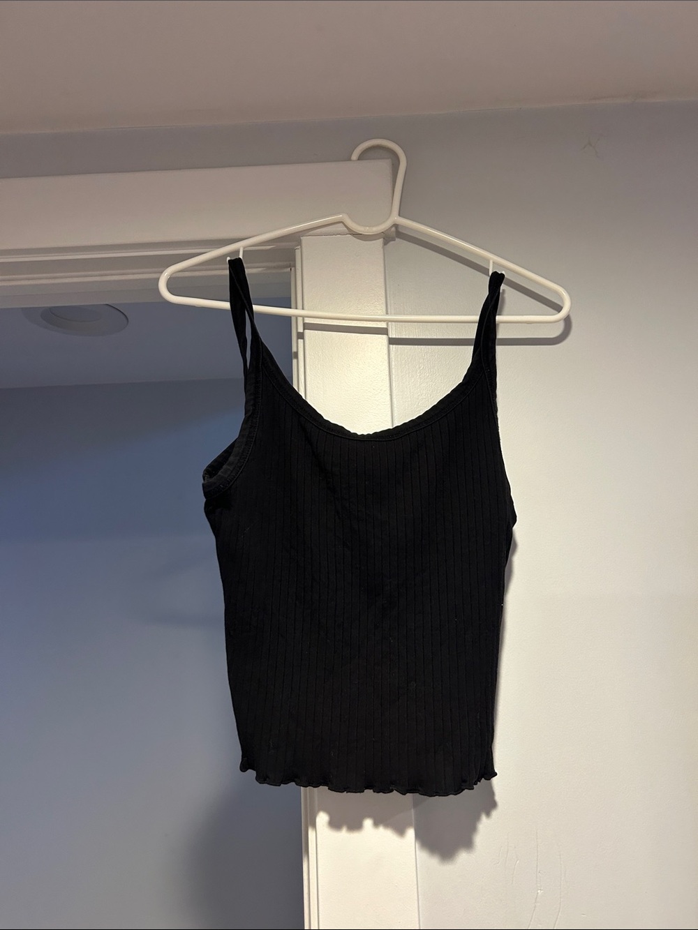 Old Navy Black Ribbed Camisole Tank - Women's